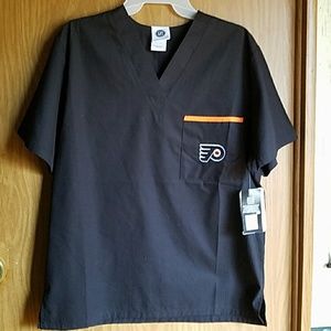 Flyers scrub top